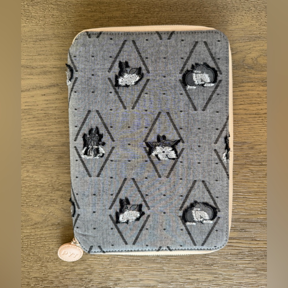 Hobonichi Cover with zipper